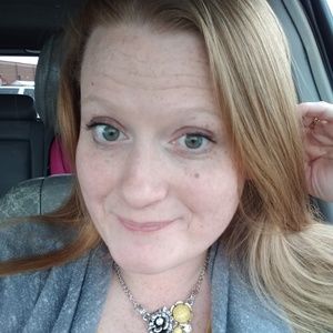 Meet your Posher, Candace